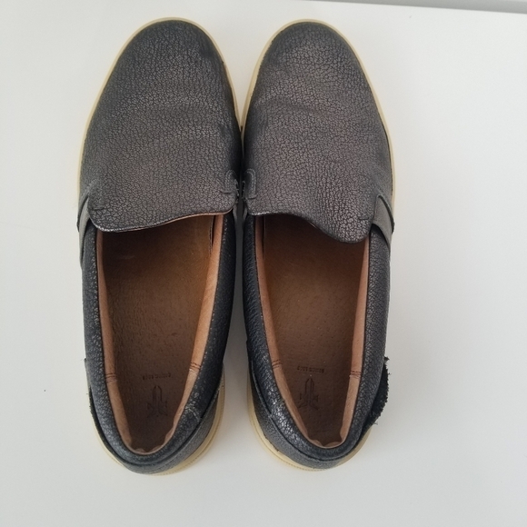 Frye Ivy Leather Slip on Sneaker Metallic Gray Pewter Size 9M - Picture 6 of 10